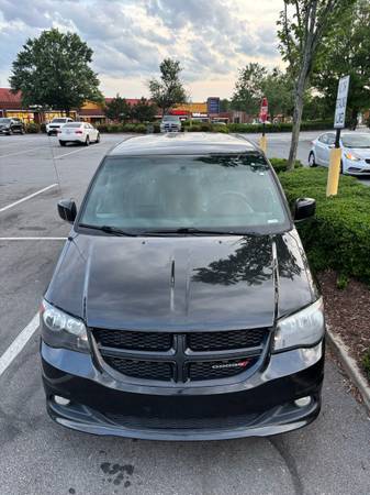 2017 Dodge Grand Caravan GT - $6,500 (Atlanta)63620170299011121