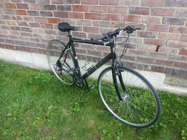 for sale 18 speed diamondback aluminum bike has aluminum wheel 1