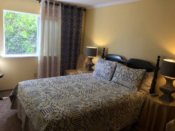 $2200.00 / 1br - 650ft2 - Spacious Duplex at best area of Seaside CA64009499366786124