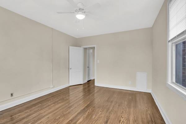 $1,625 / 1br - 900ft2 - in Washington DC, Ceiling Fan, 1/BD 1/BA (315 Franklin St NE, Washington, DC)63779126428163122