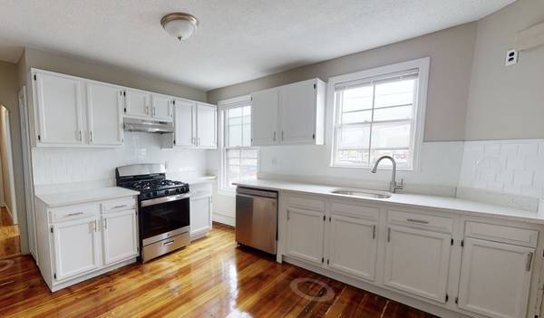 $930 / 4br - Rooms for Rent | 280 Mcgrath Highway Unit 3 | Available Now (Boston- Somerville)63828338610177120