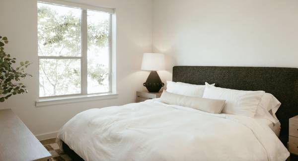 $1 / 2br - 1168ft2 - Income Limits Apply, Pet Friendly w Dog Park, Fitness Center and More (Dallas)63796327857027120