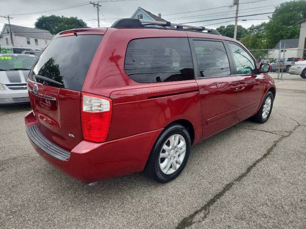 2007 Kia Sedona EX con bajo kilometraje - $3,495 (Lowell, MA *www.daveducharmesauto.com)63615730421377123