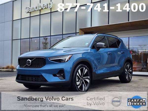2023 Volvo XC40 Ultimate 1