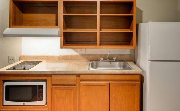 $1,040 / 1br - Tarifas mensuales económicas - ¡Sin contrato, sin compromiso! (11444 32nd Ave N, Texas City, TX)63832071974273124
