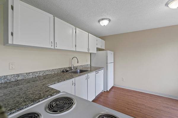 $1,695 / 2br - 810ft2 - Pet Friendly, Great Community With Amazing Deals! (3280 Pine Road NE , Bremerton, WA, 98310)63688608237059121