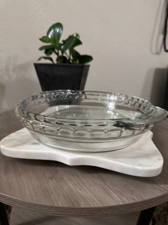2 Pyrex Glass Pie Dish 1