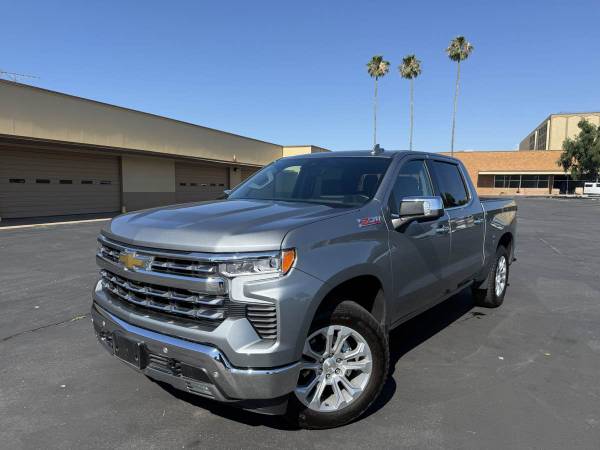 2024 Chevrolet Silverado 1500 LTZ - Photo 3