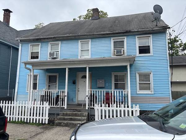 $1,650 / 3br - 3 Bedroom Apartment for Rent Bridgeport (Columbia St) (Bridgeport)63854479981953120