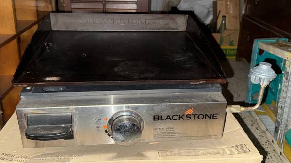 Portable Blackstone 1