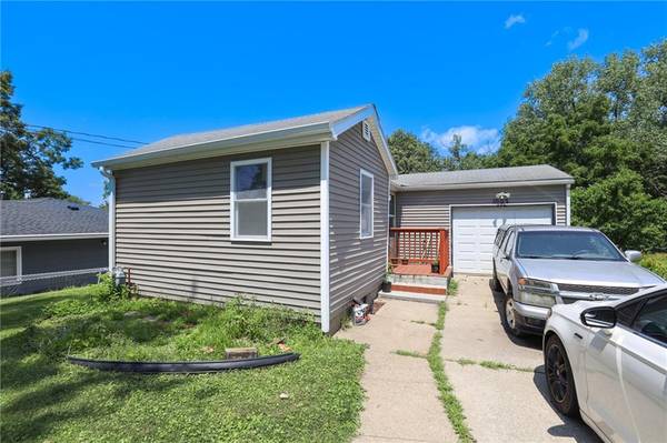 Charming Home in Quiet Locale: Timeless Appeal, Minutes from Downtown! 1