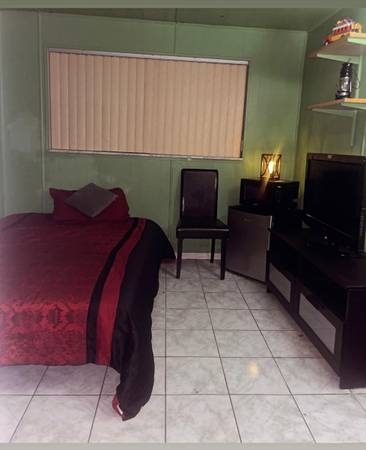 Nice Room for rent,  cuarto para rentar. 1