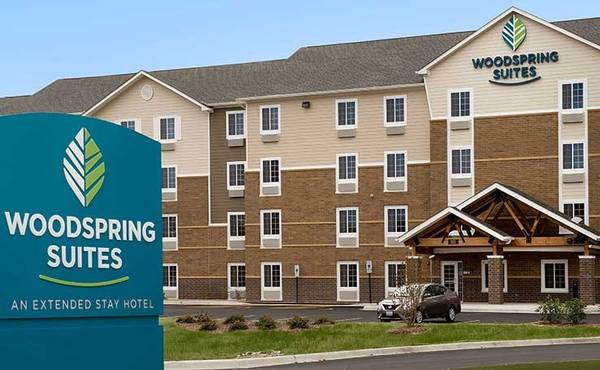 $1,624 / 1br - Recorra Hoy, Instálese Inmediatamente - ¡Sin Contrato ni Depósito Requerido! (951 N. Frontage Road, Darien, IL)63771197078273121