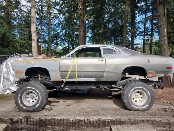 1973 Plymouth Duster en chasis 4x4 Power Wagon - $3,000 (Auburn)63617276176769122