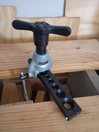 Flaring Tool 1