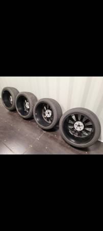 Paquete de rueda de inducción Tesla - $2400 (Issaquah)63471323878787121