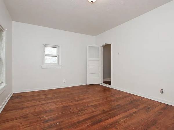 $1,450 / 4br - 1152ft2 - Cozy home for lease option in great location !!! (Garfield Heights)63907609899138122