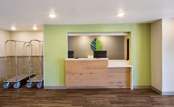 $1,428 / 1br - Alternativa a Apartamento: ¡Sin Depósito e Incluye Todo! (9801 Front Beach Road, Panama City Beach, FL)63813012993795122