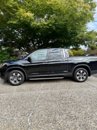 2018 Honda Ridgeline AWD RTL-E - $25,50063435627865089123