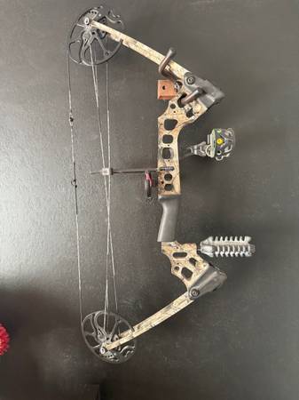 Matthew’s Mission Craze Compound Bow 1
