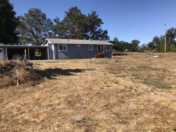 $2,800 / 2br - 1000ft2 - Country cottage available (petaluma)63880245590145120