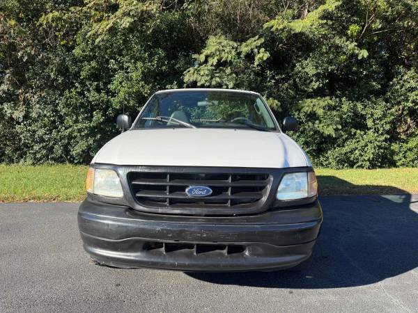 Ford F150 Regular Cab -2003 1