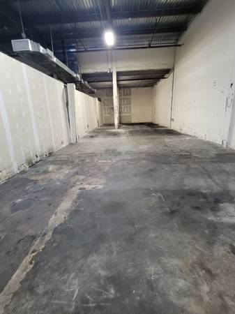 $2,933 / 2346ft2 - Large Clifton Warehouse Space With Loading Dock - immediate available (1 Ackerman)63676380813827121