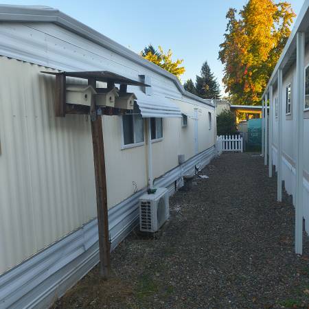 $10,000 / 2br - 750ft2 - small double wide in rouge lea estates 55 plus community. will trade (grants pass)64318774742018122