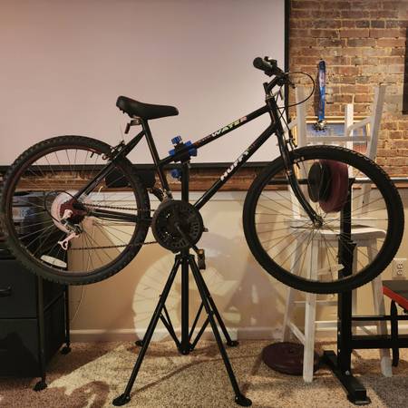 Mountain Bike 1