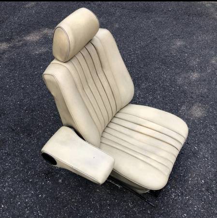 Mercedes 300D/TD/CD 240D Diesel Parts 1