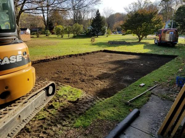 Mini excavator and bobcat services 1