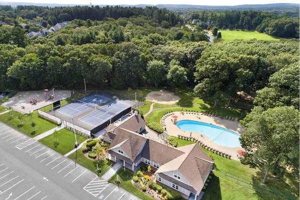 $3,093 / 3br - 1210ft2 - Tennis courts*, Washer and dryer, Airbnb-friendly, Playground (Norwood)63996690980354122
