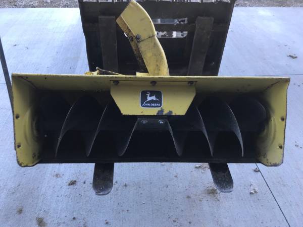 John Deere 318 Model 49 Snow Blower Snow Thrower 1