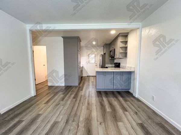 $2,650 / 2br - 768ft2 - Waiau Gardens - 2 Bedroom, 1.5 Bath Townhome, 1 Assigned Parking Stall (Pearl City)63939399527170124