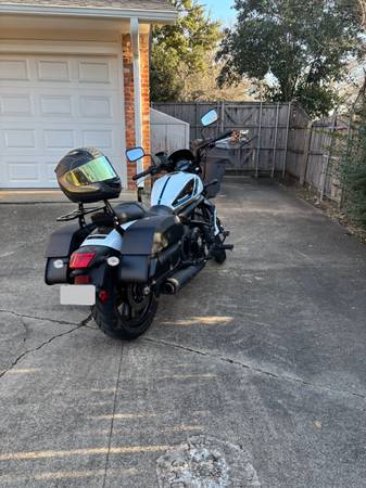 2021 Kawasaki Vulcan S 1