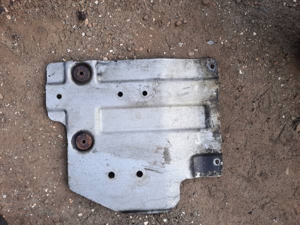 99-2013 Silverado 2500, 3500 4x4 Front Skid Plate 1