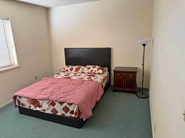 $1,100 / 1br - 250ft2 - 1 Private Bedroom available near CSUN, Pierce College (Northridge)63840109548545122