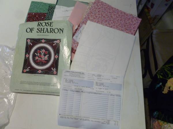 Rose of Shanon quilt pattern with fabric - 35 X 35 1