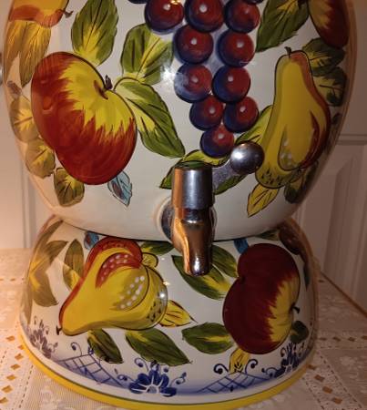 Hermoso dispensador de bebidas con diseño de Toscana - $65 (Little Elm, Tx)63471252271107122