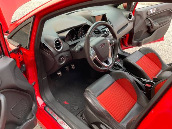 2014 Ford Fiesta ST (turbo) - $8,950 (Dryden)63442575424257123