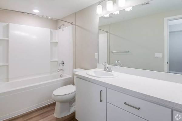 $2,235 / 2br - 1100ft2 - ¡Extraordinarias comodidades de nivel resort! ¡Disponible 2 habitaciones / 2 baños! (Sparks)63682219041027124