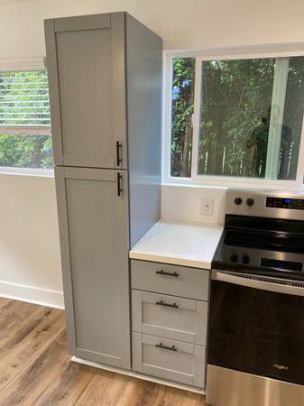 $1,895 / 1br - Charming 1 bed - 1 bath unit in Kona $189563939535136003120