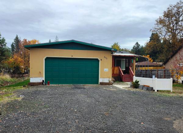 805 Redwood Avenue  (property 1900) 1