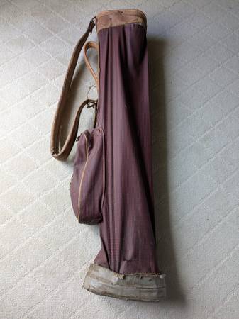 Antique golf bag 1