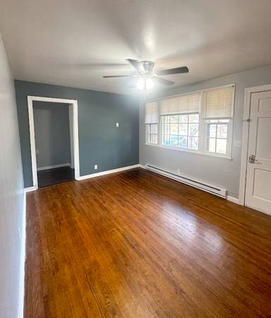 $1895.00 / 4br - 1400ft2 - Hermosa casa en excelente ubicación! TALLER/GARAJE INMENSO63924810824322121