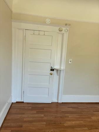 $2,050 / 1br - 580ft2 - 2100.00 1 dormitorio 2036-A Essex (berkeley)63824145603073123