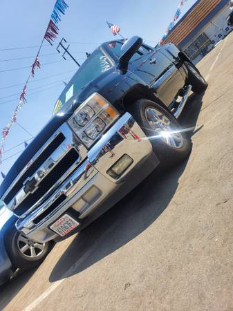 2013 CHEVROLET SILVERADO - $2,00063623879654531124