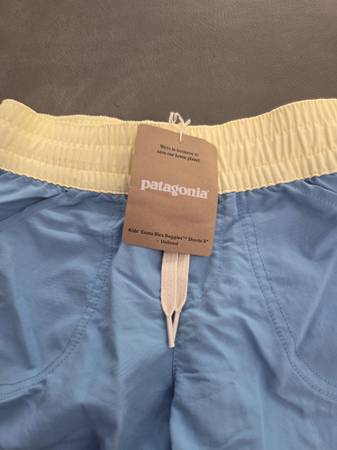 Patagonia Kids Costa Rica Baggies 3"-unlined size small 7-8 - $10 (Bremerton)63444090127491121