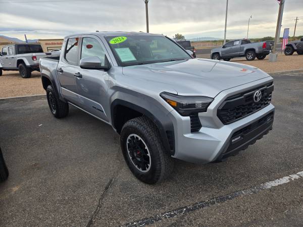 2024 TOYOTA TACOMA TRD OFF ROAD 4WD 1