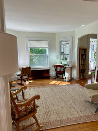 $2,800 / 2br - 1400ft2 - Awesome in East Rock ! (East Rock)64010163943681124